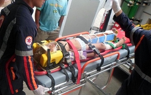Caminhão atropela quatro crianças em Itapetinga, duas morreram na hora e duas foram levadas para hospital | Foto: Tiago Botino | Itapetinga Agora.com