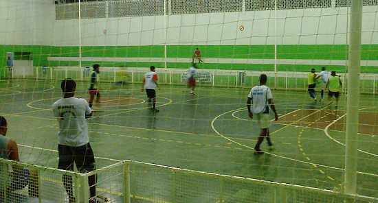 Treino do Porto Futsal nesta terça-feira (1º) contra a equipe do Laranja Mecânica