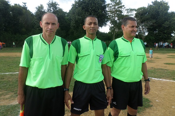 Arbitragem da Final do Campeonato Rual 2014 em Ibiporanga