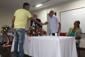 Natural de Iguaí, Nelson Filho foi homenageado (Foto: FBV)